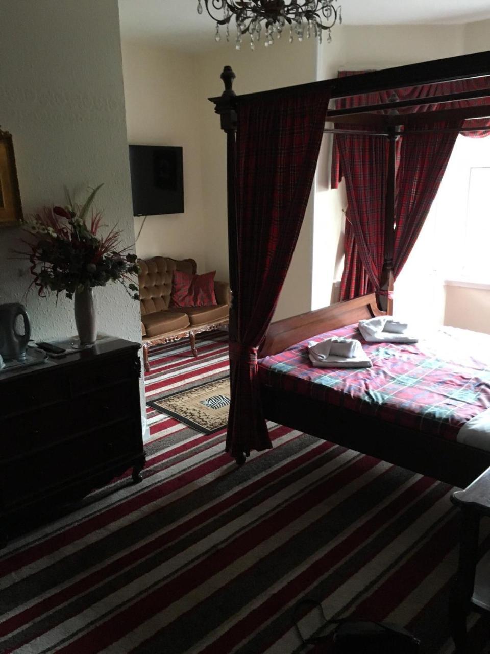 Strathpeffer Hotel Инвернесс Экстерьер фото